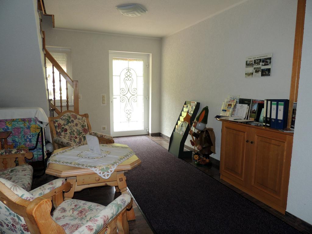 Gaestehaus Am Hirtenberg 브라이텐브룬 외부 사진