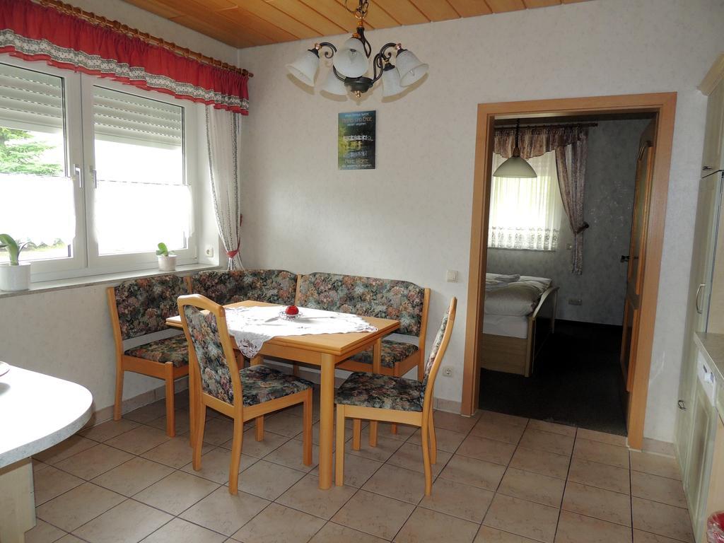 Gaestehaus Am Hirtenberg 브라이텐브룬 외부 사진